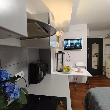 Budget Apartments&rooms * ורשה