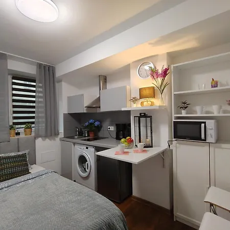 Budget Apartments&rooms Warszawa